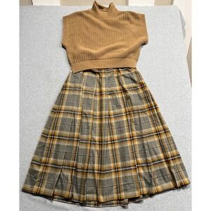 Studio Clip Japan Plaid Skirt Gray & Gold Sz M+Sleeveless Sweater Lt Brown Sz F